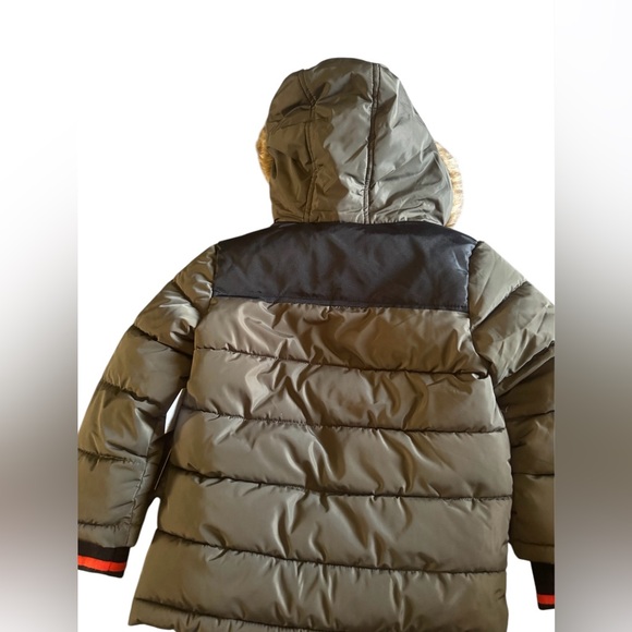 Toddler size  3t cozy Puffer - Picture 3 of 4